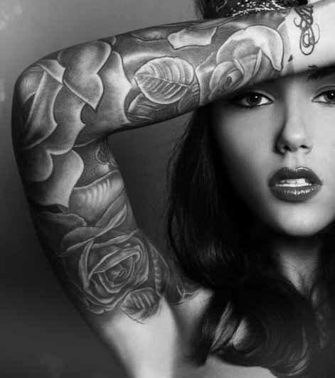 Frauen arm rosen tattoos Rosen Tattoo