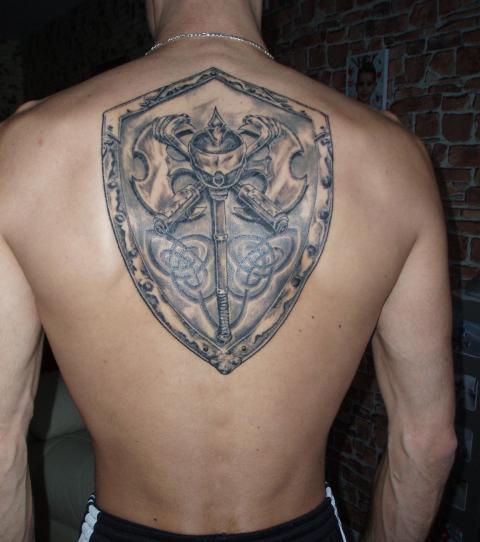 Motive mann brust tattoo Brust Arm