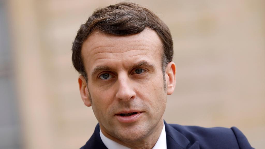 Wieviel verdient Frankreichs Präsident Emmanuel Macron im ...