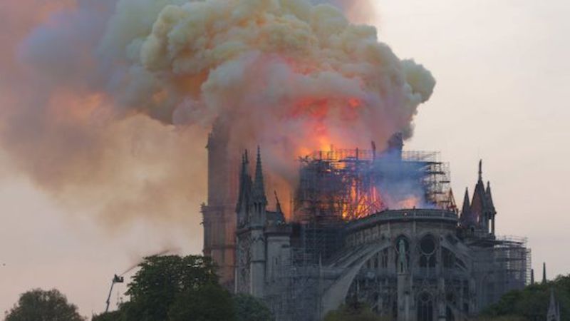 Netflix: Neue Serie zum Brand der Notre-Dame von Paris in Planung